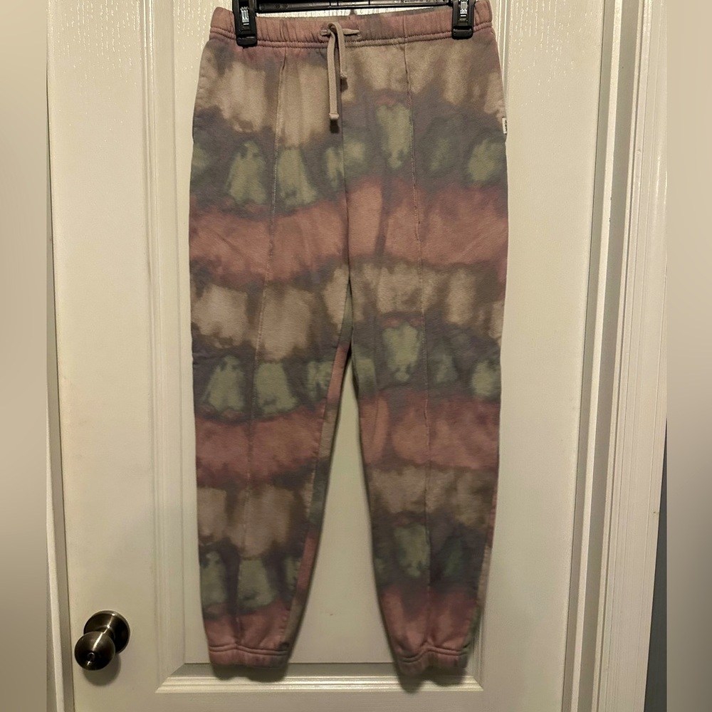 Abercrombie kids Tie-dye Joggers, size kids 13/14